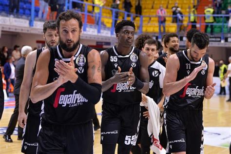 Playoff Fantastica Virtus Bologna Passa Ancora A Brindisi E Vede La