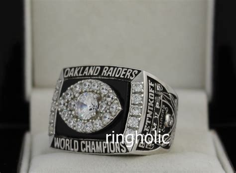 Oakland Raiders 1976 Nfl Super Bowl Championship Ring