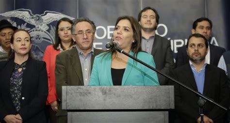 Buró Político Desconoce Decisión De Algunos Miembros De Alianza Pais En Torno Al Presidente