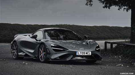 2021 McLaren 765LT - Front Three-Quarter | Caricos