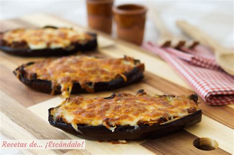 Berenjenas rellenas de atún con queso gratinado al horno Recetas de