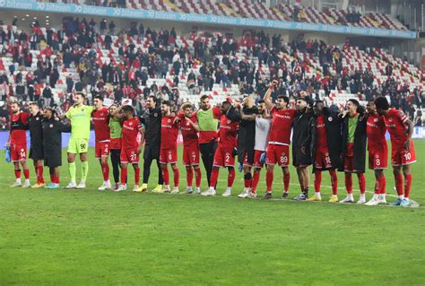 Fraport TAV Antalyaspor on Twitter Güzeller içinden bir seni seçtim