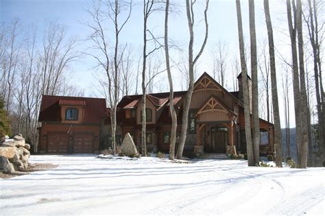 Homestead Lodge at Eagles Nest Luxury Rental atop Eagles Nest Banner ...