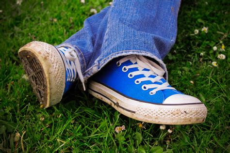 Muddy Converse By Seeoutmyeyes On Deviantart