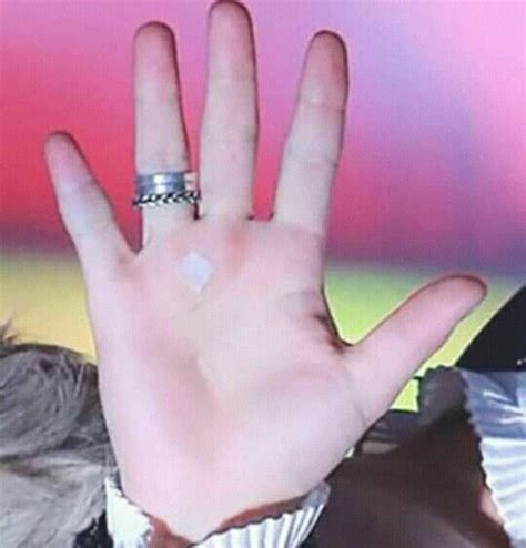 Tick With Fairy Jm On Twitter Rt Jmnberries Jimins Hands