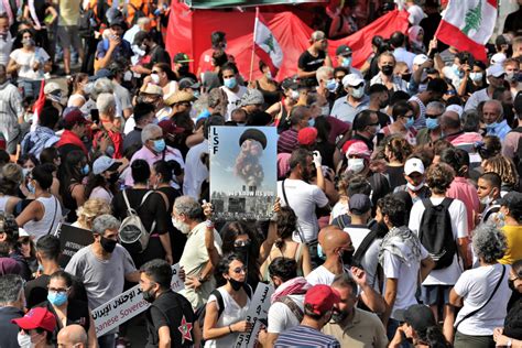 Protestas En Las Calles De Beirut