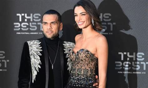 La Esposa De Dani Alves Le Pidió El Divorcio Joana Sanz Lo Decidió