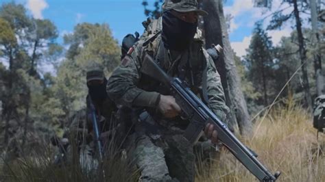 SEDENA El Bofe La Hora Feliz En El Despiadado Curso De Fuerzas