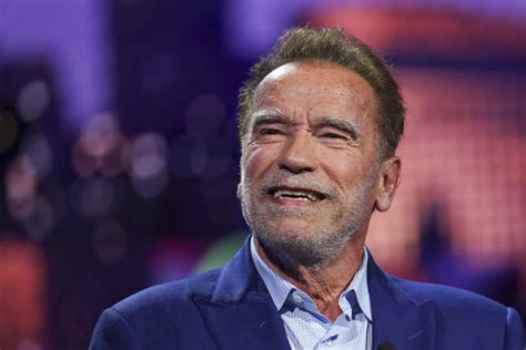 Arnold Schwarzenegger Says Hed Run For President In 2024 If Eligible