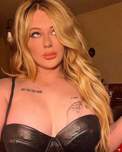 Leave Britney Alone Star Is Now A Transgender Onlyfans Model Daily Mail Online