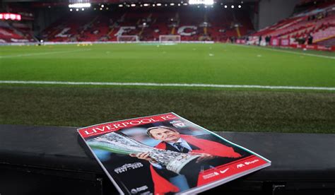 Watch Emotional Scenes As Liverpool Pay Touching Tribute To Gerard