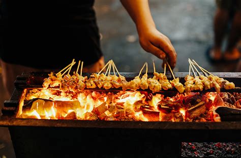 street food jakarta    pondok indah golf apartment
