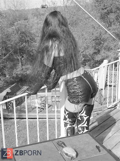 Slurp It Slut ZB Porn