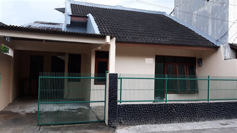 Dijual Rumah Terawat Nyaman Siap Huni Di Ciputat