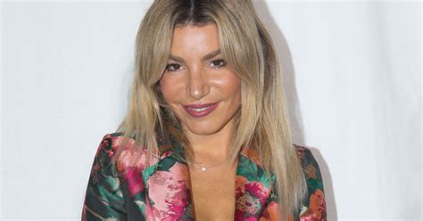 Lola Marois très sexy en bikini ses photos donnent un coup de chaud à ses fans le diaporama