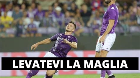 SFOGO Basaksehir Fiorentina 3 0 UMILIATI LEVATEVI Subito La Maglia