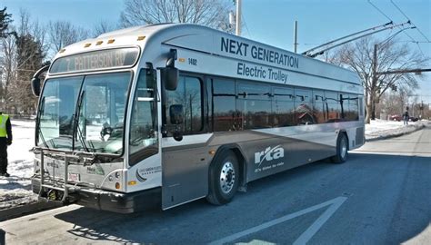 Gillig Brt Bodied Dual Mode Trolley Operated By Dayton Rta In Dayton