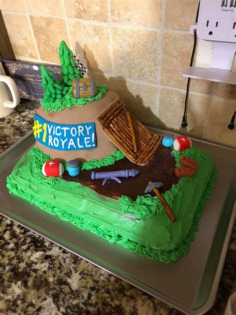 Fortnite cake | Cake, Occasion cakes, Special occasion cakes