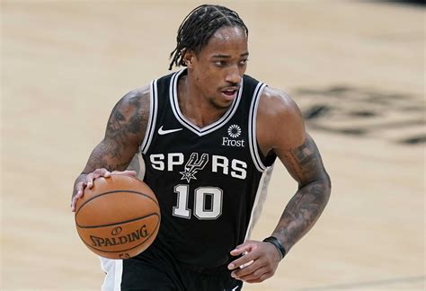 Spurs Leading Scorer Demar Derozan Heading To The Chicago Bulls