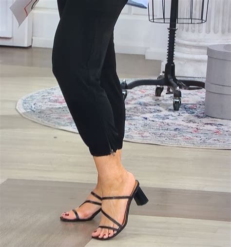 Qvc Host Jennifer Coffey Feet | Hot Sex Picture