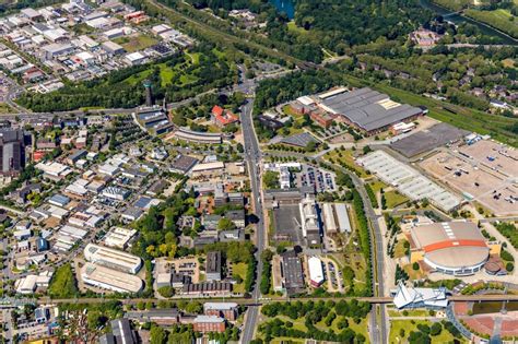 Oberhausen Aus Der Vogelperspektive Geb Udekomplex Und Gel Nde Des