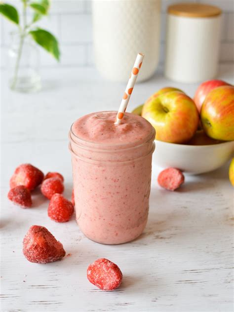 Strawberry Apple Smoothie Sip Sip Smoothie