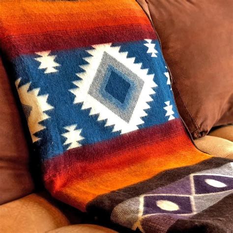 Extra Large Soft Warm Alpaca Wool Blanket Andean Southwest Pattern