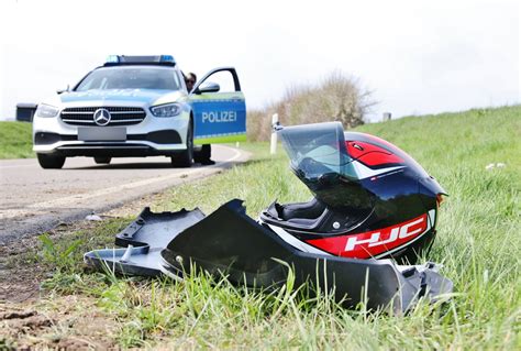 Tödlicher Unfall in Konstanz Motorradfahrer 44 kracht am Bodensee