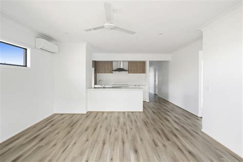 37 Adelaide Street Cranley Qld Property Details Lj Hooker