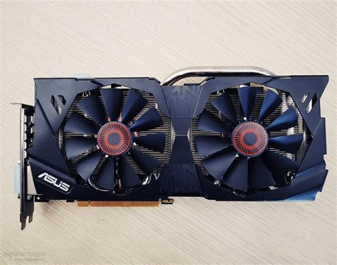 Placa Video Asus STRIX GTX 970 DirectCU II OC 4GB GDDR5 256 Bit