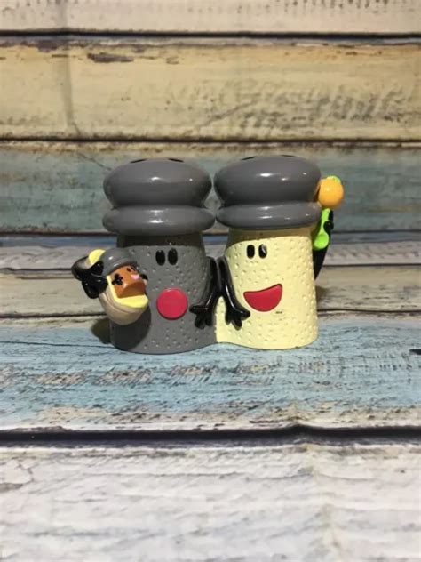 Vintage Blues Clues Talking Toy Mr Salt Mrs Pepper Baby Paprika The