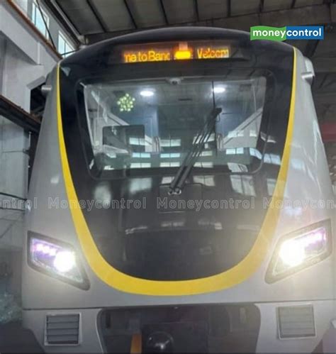 Bangalore Metro Yellow Lines Train By Crrc Revealed The Metro Rail Guy