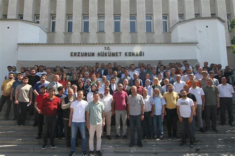 Erzurum İl Milli Eğitim Müdürlüğünde Devir Teslim Töreni Gerçekleştirildi