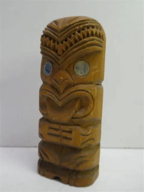 VINTAGE CARVED WOODEN Tiki Statue New Zealand Maori Paua Shell Eye EUR