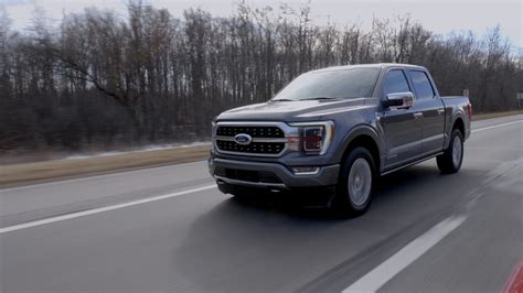 Ford BlueCruise Makes Hands-Free Driving Easy - CNET