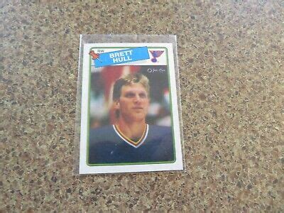 1988 89 O Pee Chee OPC Hockey Card 66 Brett Hull RC St Louis Blues