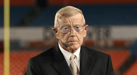 Lou Holtz is leaving ESPN - Footballscoop