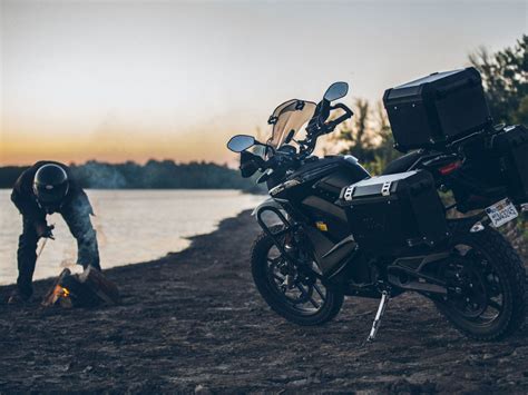 2020 Zero Motorcycles Dsr Black Forest First Look Preview Motorcyclist