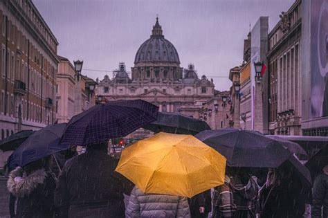 Temporali In Arrivo A Roma E Sul Lazio Quando E Dove Piove Oggi E