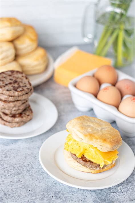 Sausage Egg And Cheese Biscuit Breakfast Sandwiches Catz In The Kitchen