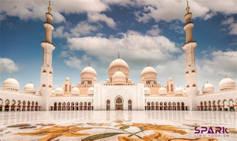 Some Facts About Sheikh Zayed Grand Mosque That You Should Know