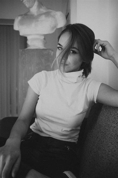 Cveti in BW on Behance