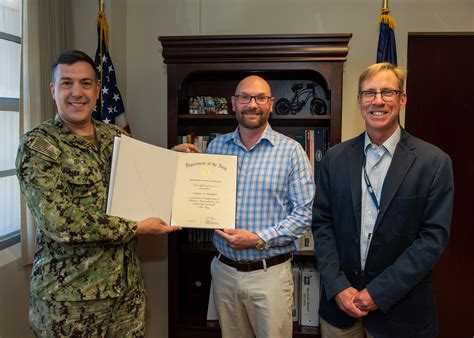 Nswc Pcd Engineer Receives Navy Meritorious Civilian Service Award For Excellence Naval Sea