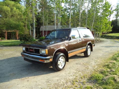 Classic 1987 Gmc Jimmy S15 2dr 4wd Blazer Cream Puff W 64k Act Miles