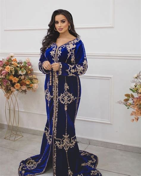 القفطان المغربي Caftan Marocain 🇲🇦 ️ Moroccan Traditional Dress اللباس التقليدي المغربي