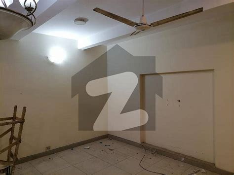 A Spacious 10 Marla House In Askari 10 Sector D Askari 10 Sector D