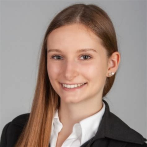 Clara Schimmer System Engineer Fresenius Medical Care Xing