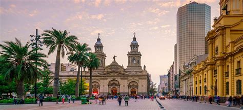 Plaza De Armas De Santiago De Chile ¿cómo Es Y Qué Hay Que Visitar