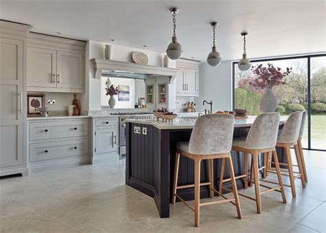 Bespoke Kitchens Tom Howley