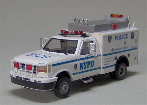 NYPD Ford F-350 Emergency Services Unit